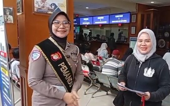 Pelayanan BPKB Polda Metro Jaya Dinilai Cepat, Warga Beri Masukan Penambahan Loket*
