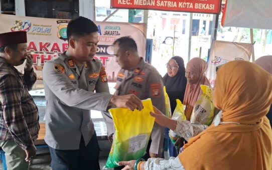 Kapolsek Medansatria Turun Langsung ke Kampung Kebon Sayur, Serap Aspirasi Warga Lewat Jaga Bekasi On The Spot