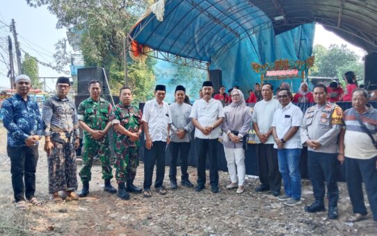 Lestarikan Budaya, Tiga Pilar Cimuning Hadiri Sedekah Bumi & Santunan Anak Yatim