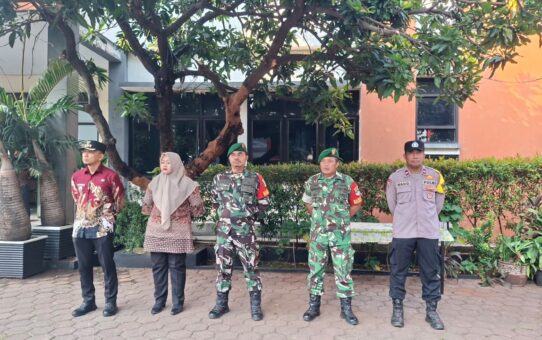 Pelantikan Ketua RW 04 Dan 08 Jatimekar Dihadiri Bhabinkamtibmas Dan Babinsa