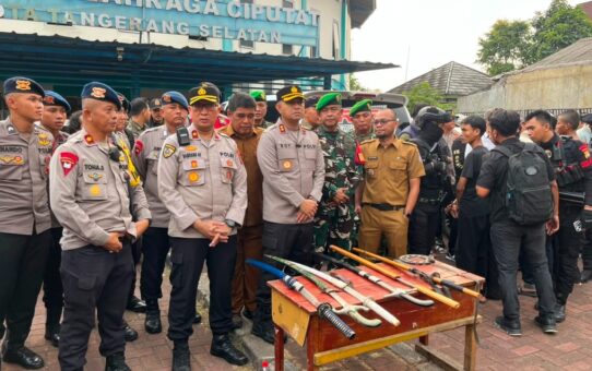 Brimob dan Polres Tangsel Amankan Enam Orang Diduga Hendak Tawuran