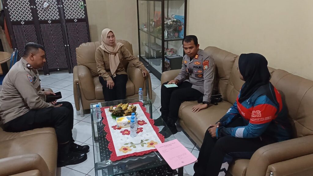 Kapolsek Bekasi Selatan Rangkul Sekolah, Cegah Pelajar Terprovokasi Aksi Massa