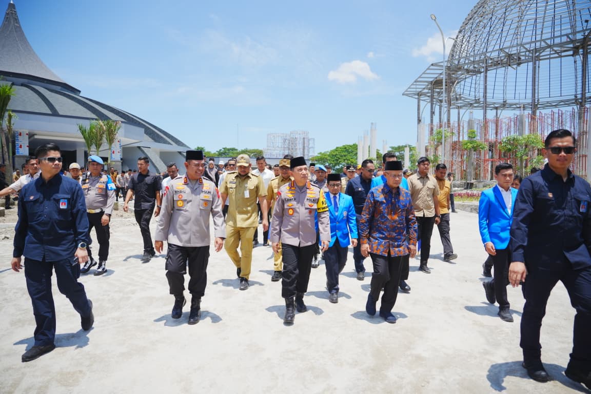 Kapolri Pastikan Polri Kawal Muktamar Muhammadiyah agar Aman dan Sukses