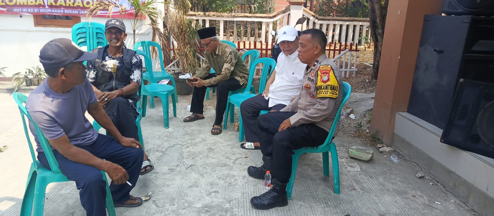 Jaga Kamtibmas, Polsek Rawalumbu Sambangi Warga Bekasi Jaya