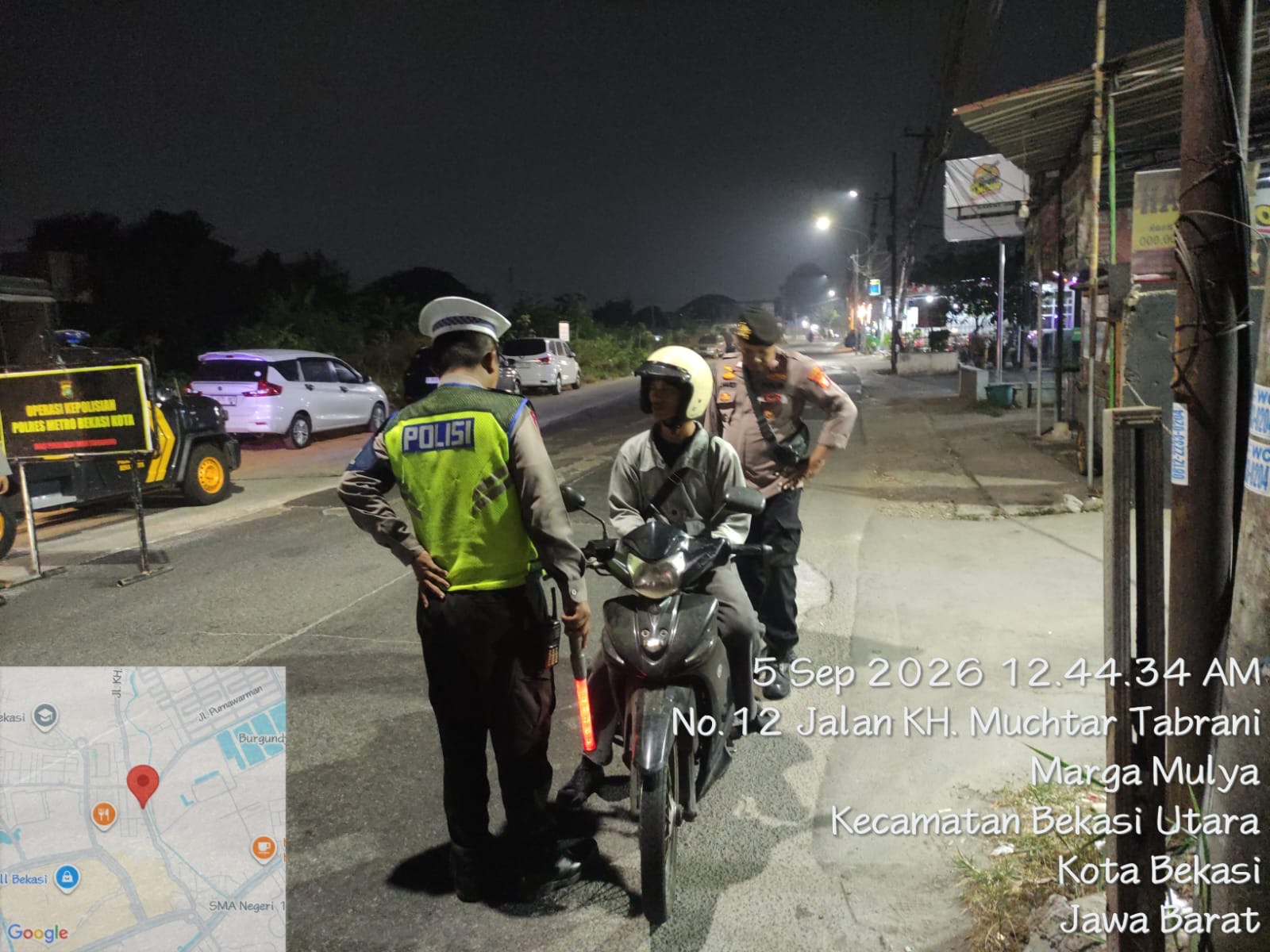 Jaga Kondusivitas Dini Hari, Tim Perintis Presisi Gelar Patroli Skala Besar di Jalan Protokol Bekasi