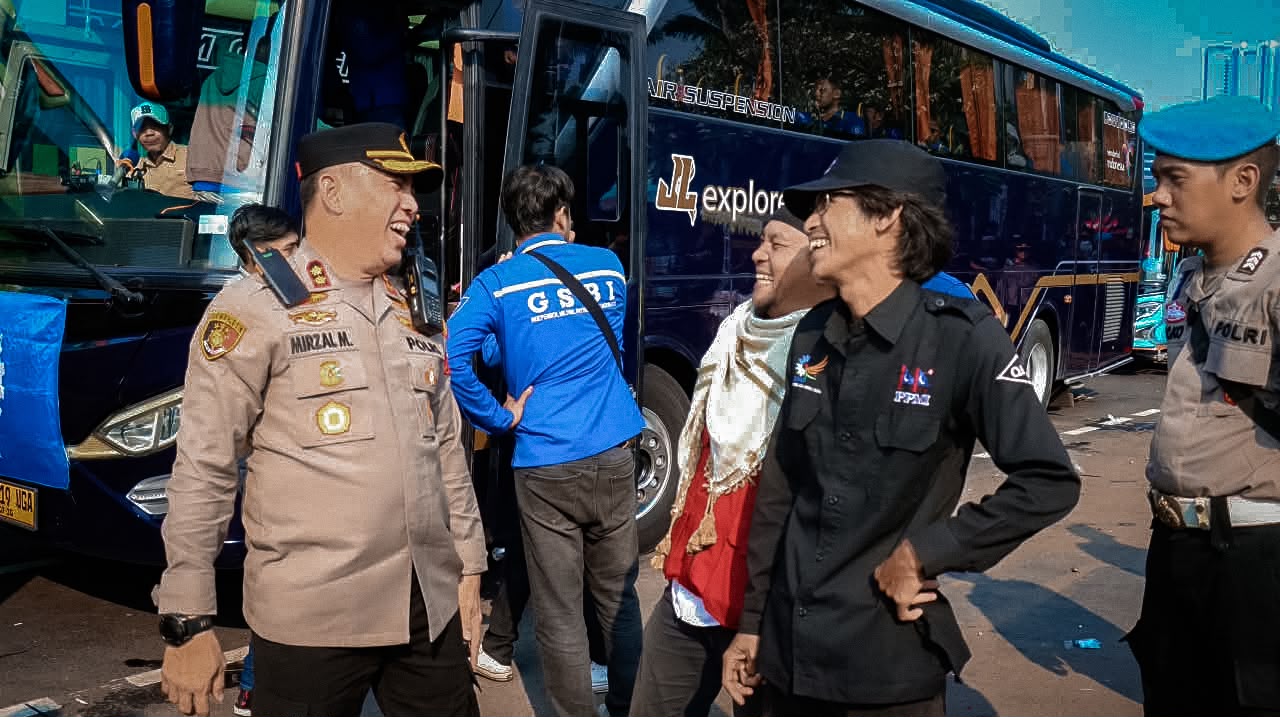 Usai Audiensi di DPR, Polda Metro Jaya Apresiasi Buruh Sampaikan Aspirasi dengan Tertib