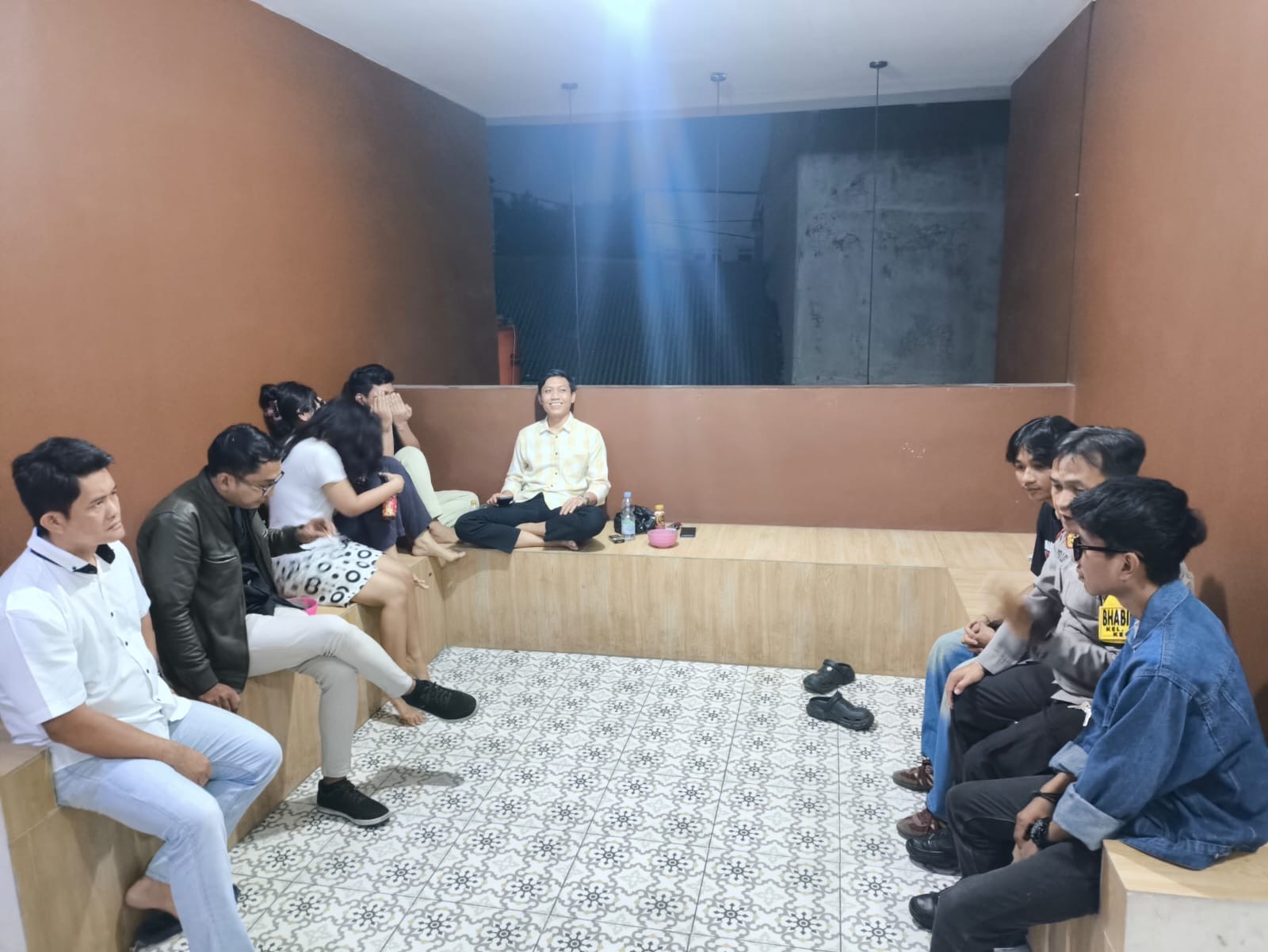 JAGA JAKARTA ON THE SPOT BHABINKAMTIBMAS SERAP ASPIRASI WARGA, SAMPAIKAN BAHAYA TAWURAN, NARKOBA DAN JUDI ONLINE