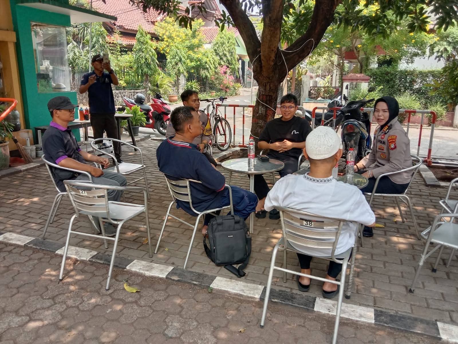 KASAT RESKRIM DAN KAPOLSEK JATIASIH SERAP ASPIRASI MASYARAKAT, AJAK PEDULI KAMTIBMAS