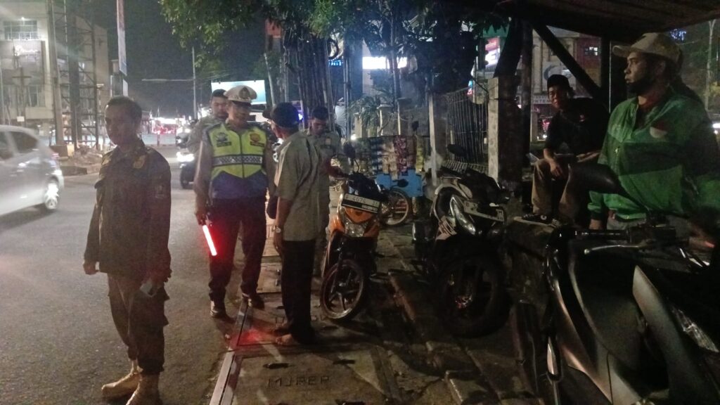 Patroli Gabungan 3 Pilar Jatisampurna Antisipasi Gangguan Kamtibmas
