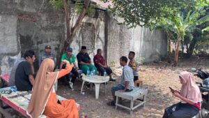JAGA JAKARTA ON THE SPOT, BHABINKAMTIBMAS DAN LURAH JATIASIH BERSINERGI SERAP ASPIRASI WARGA, DEMI TERWUJUDNYA SITUASI KAMTIBMAS YANG DIIDAMKAN MASYARAKAT
