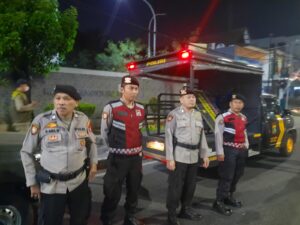 PATROLI PERINTIS PRESISI GABUNGAN SKALA BESAR DALAM RANGKA CIPTA KONDISI WILAYAH HUKUM POLRES METRO BEKASI KOTA