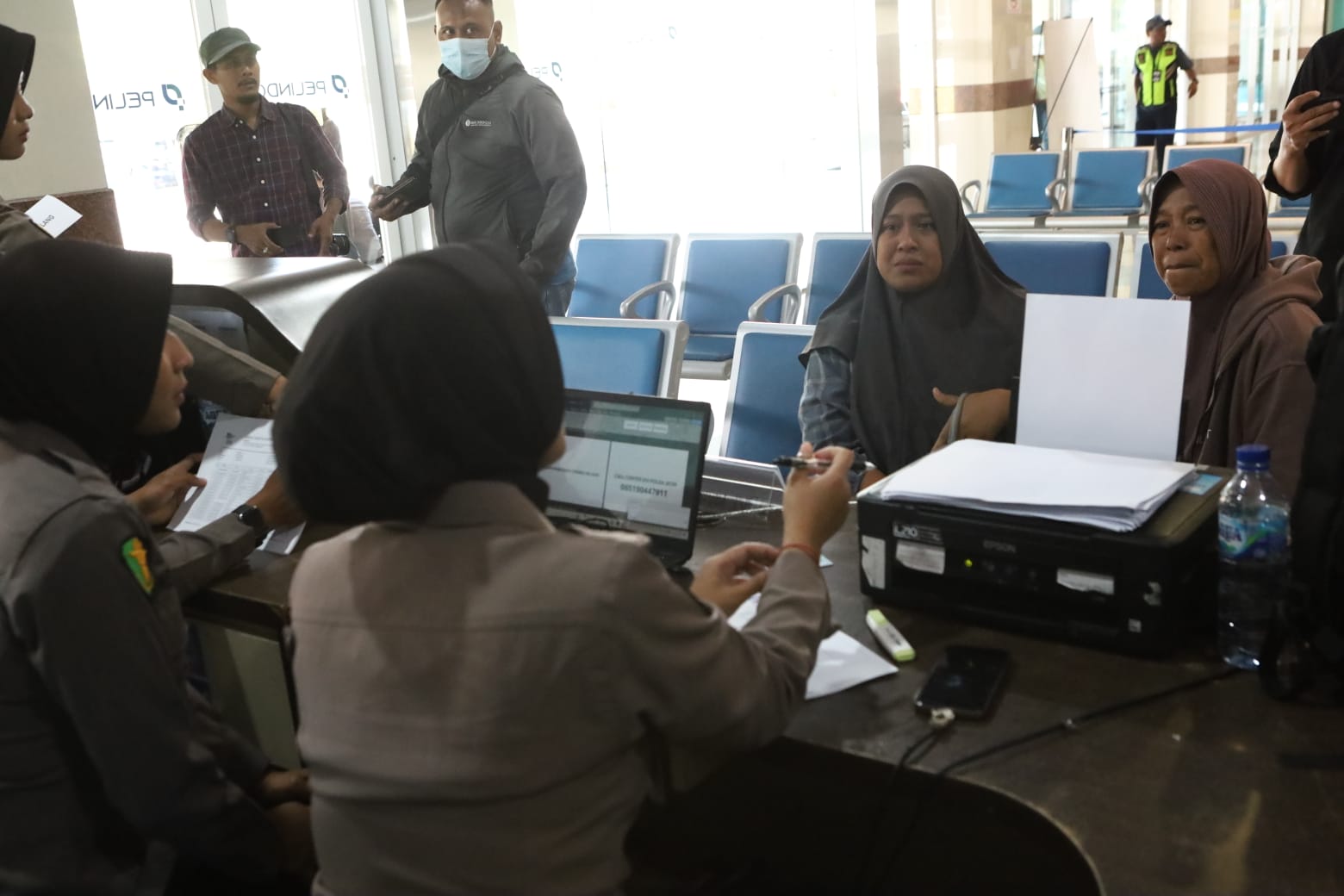 Polres Pelabuhan Tanjung Perak Gerak Cepat, Dirikan Posko Korban KM Virgo Transport 8