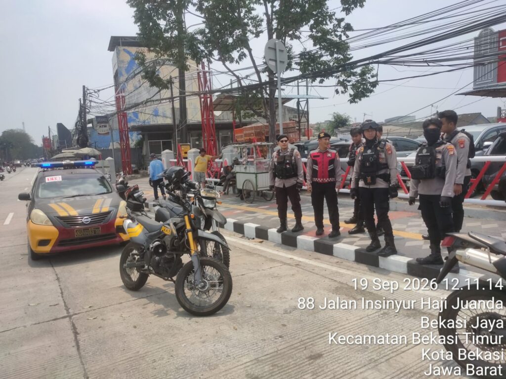 Patroli Gabungan Presisi dan Patko Sambangi Jalur Rawan, Sosialisasi Call Center 110 kepada Warga