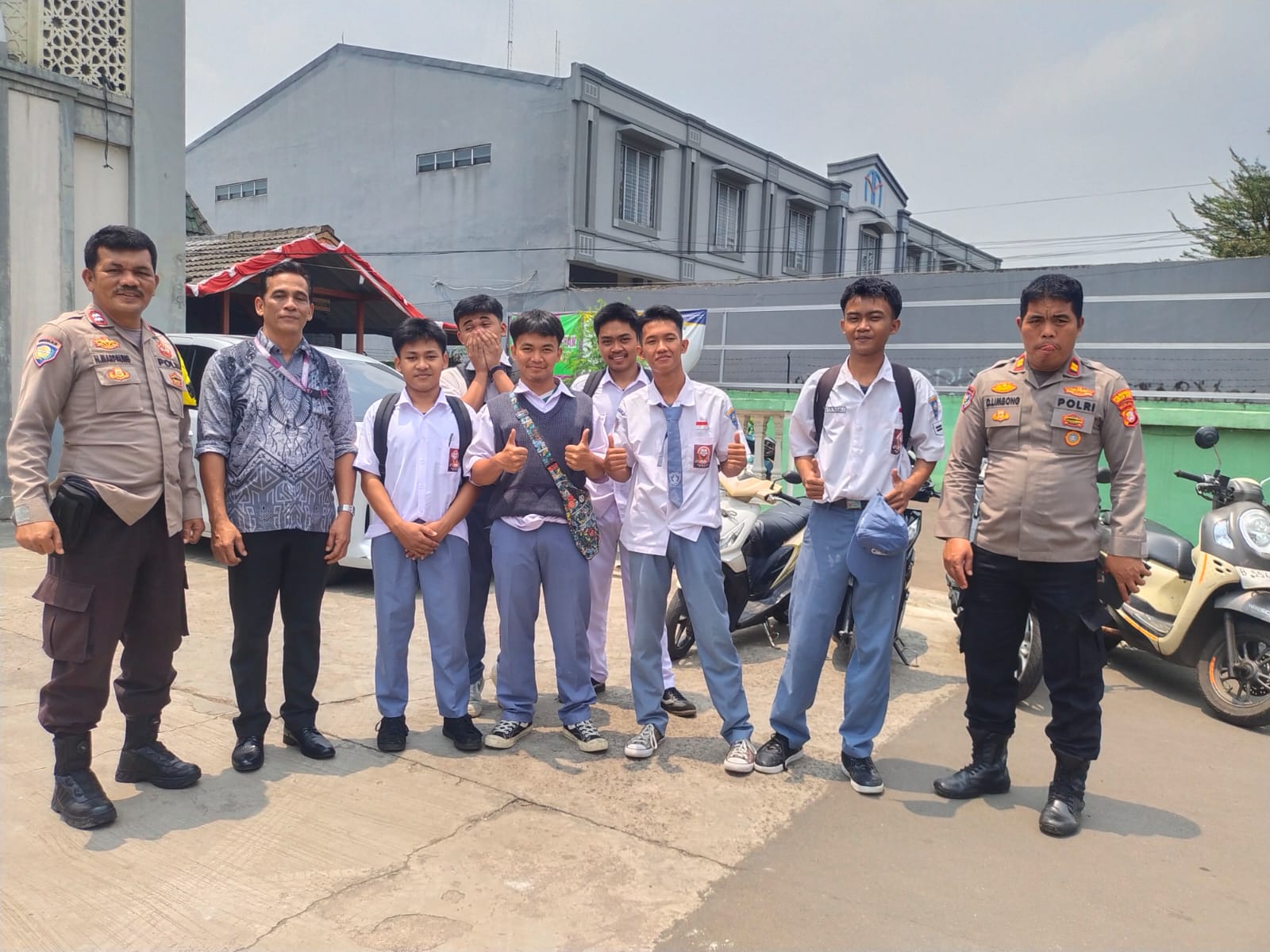 Polsek Jatisampurna Beri Himbauan ke Siswa SMK Walisongo