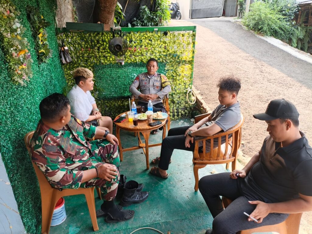 Dekatkan Kepolisian dengan Warga, Polsek Jatisampurna Gelar 'Jaga Jakarta On The Spot' di Jatiraden