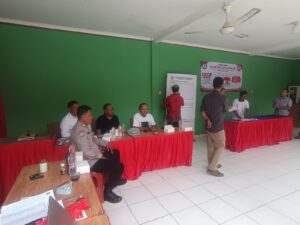 Bhabinkamtibmas Monitoring Pemilihan Ketua RT 04/16 Jakasampurna