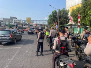 Penyatan Perbatasan Kota, Tim Perintis Presisi Polres Metro Bekasi Kota Siagakan Jalur Utama